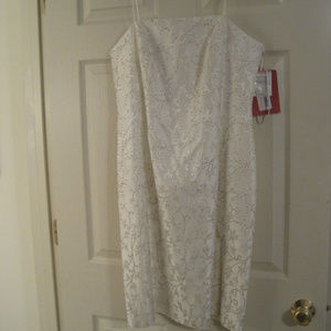 JS COLLECTIONS WHITE BUGLE BEAD DRESS